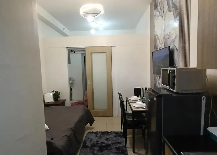 Shore Staycation With Two Beds Aparthotel Manila